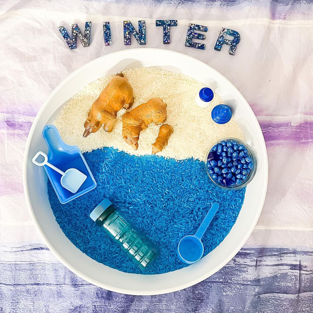 Craft Guide: Polar Sensory Bins - MaisonBattat