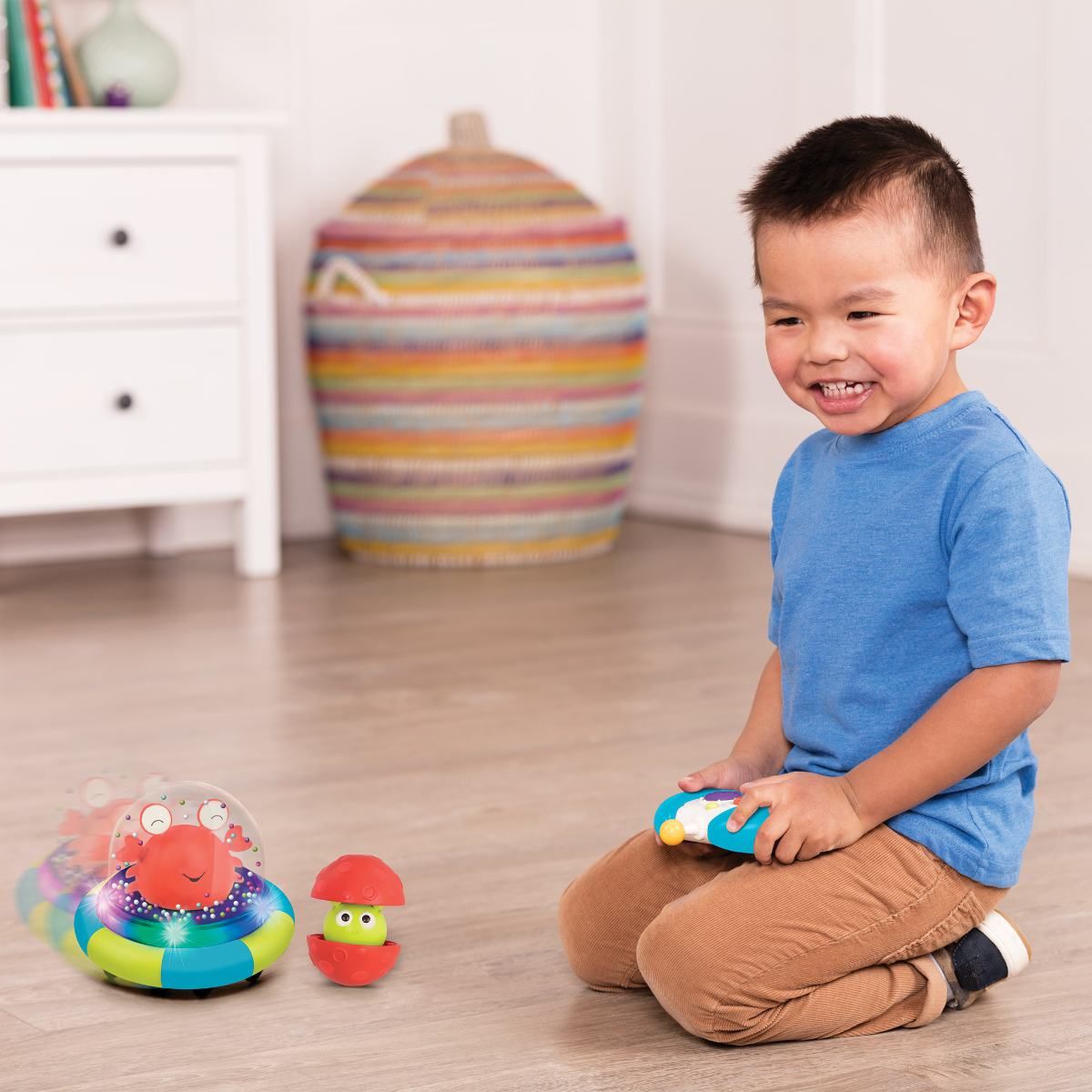 Remote control space car with crab