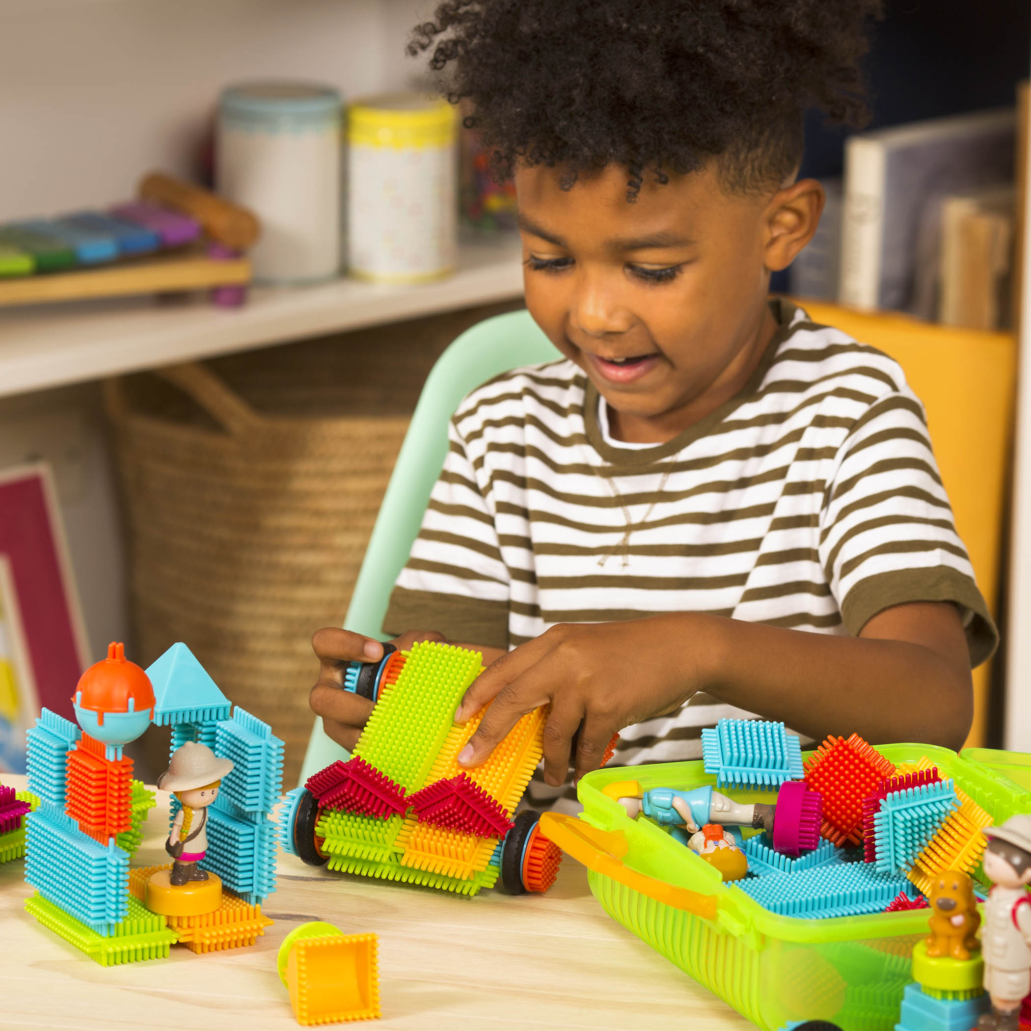 Colorful building blocks laid out, so you can see all 85 pieces.