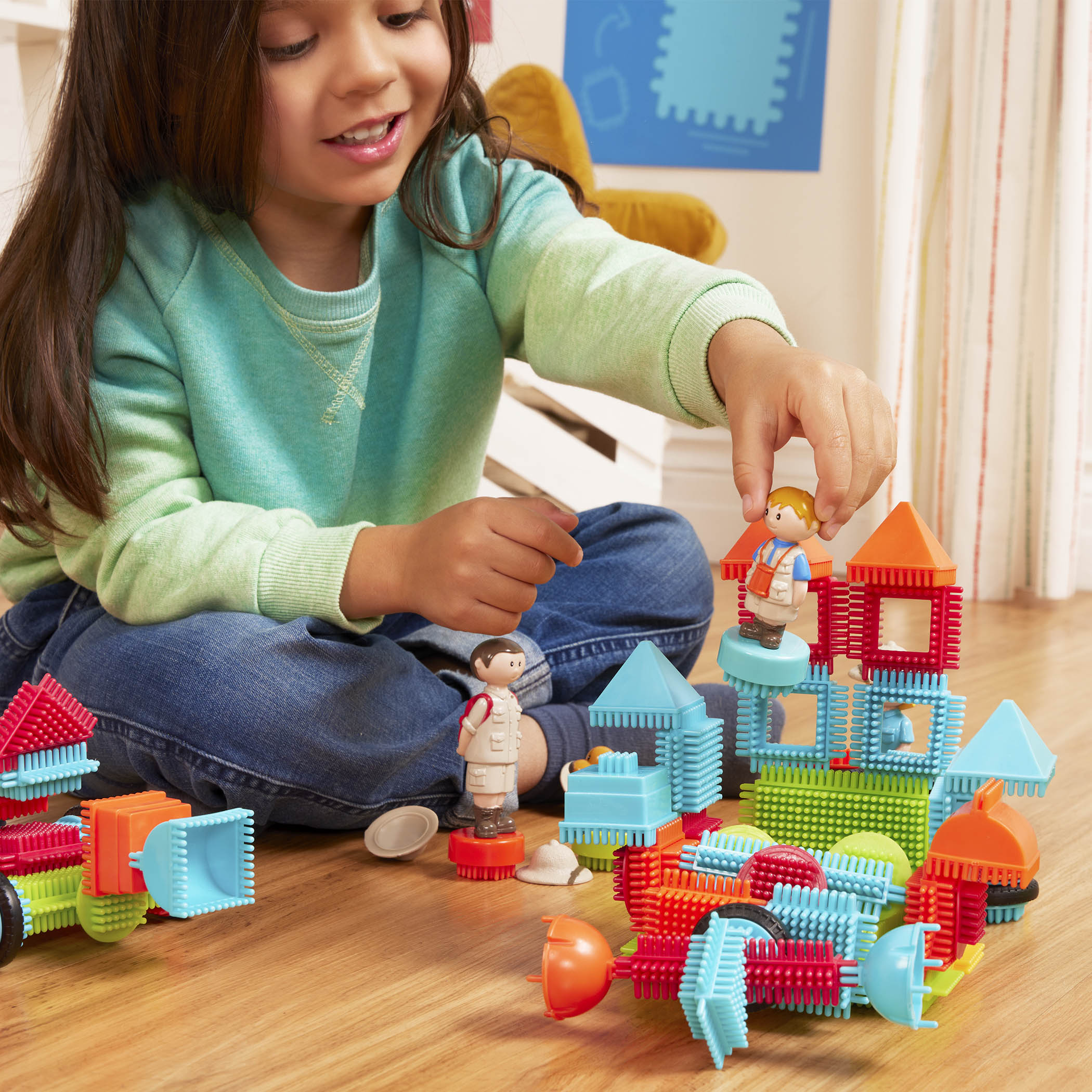 Colorful building blocks laid out, so you can see all 85 pieces.