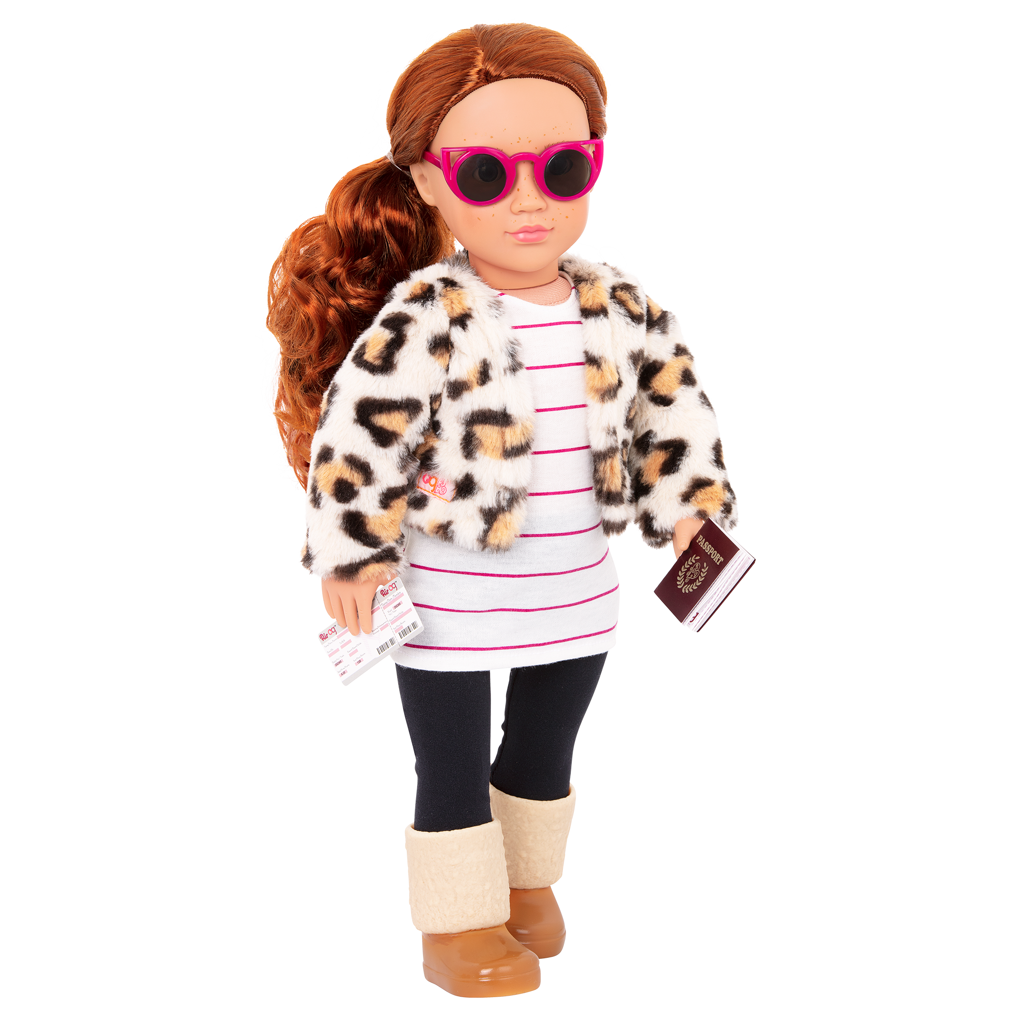 Travel outfit and accessories for 18-inch doll