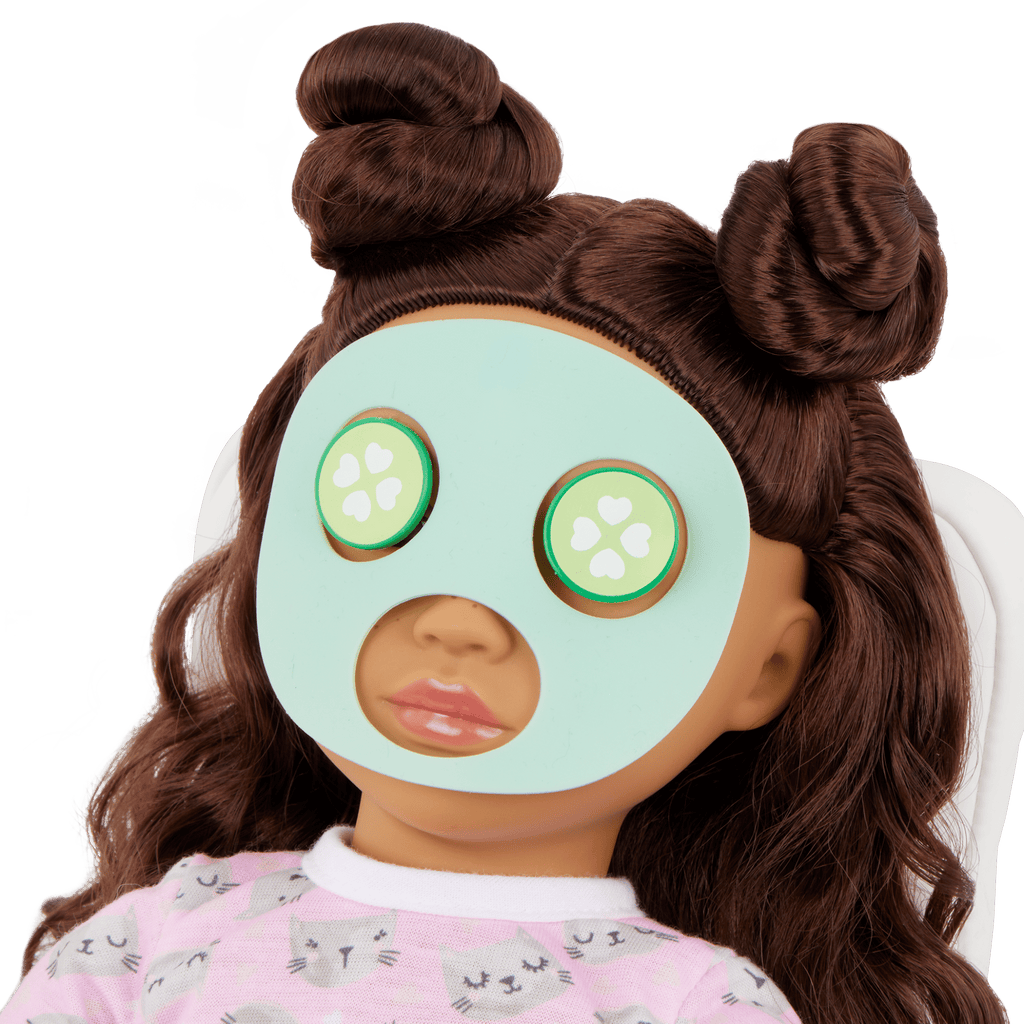 Our Generation 18-inch Doll Larissa and accessories