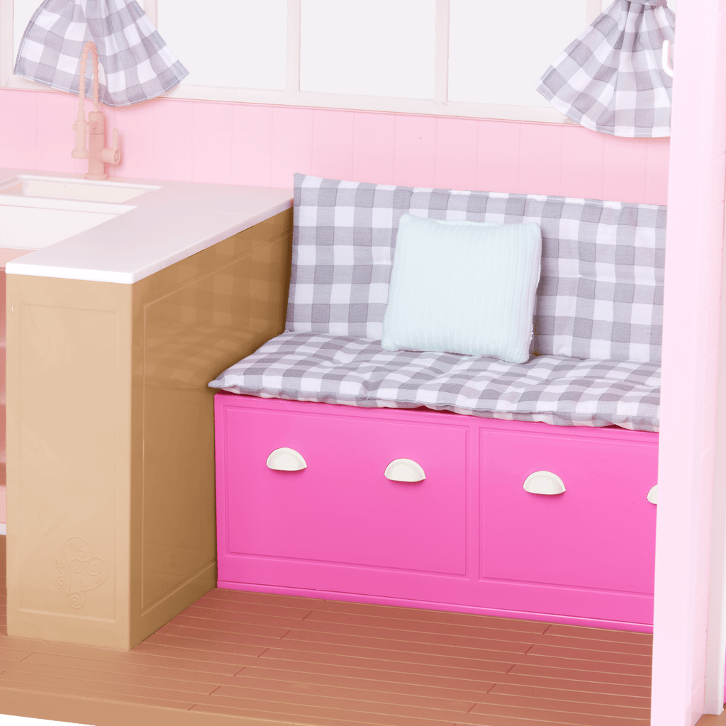 Our Generation Country House for 18-inch Dolls