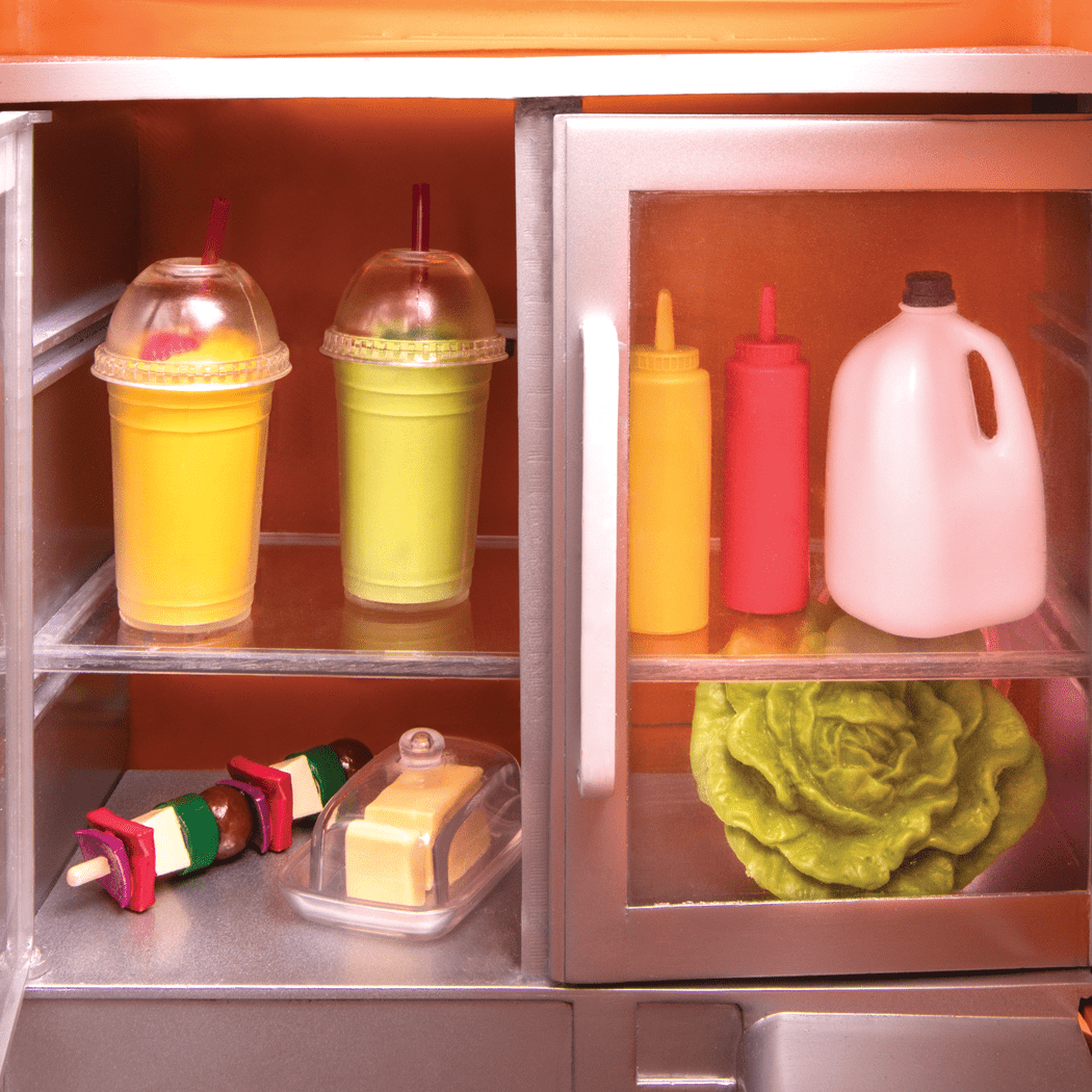 Three 18-inch dolls with toy food truck