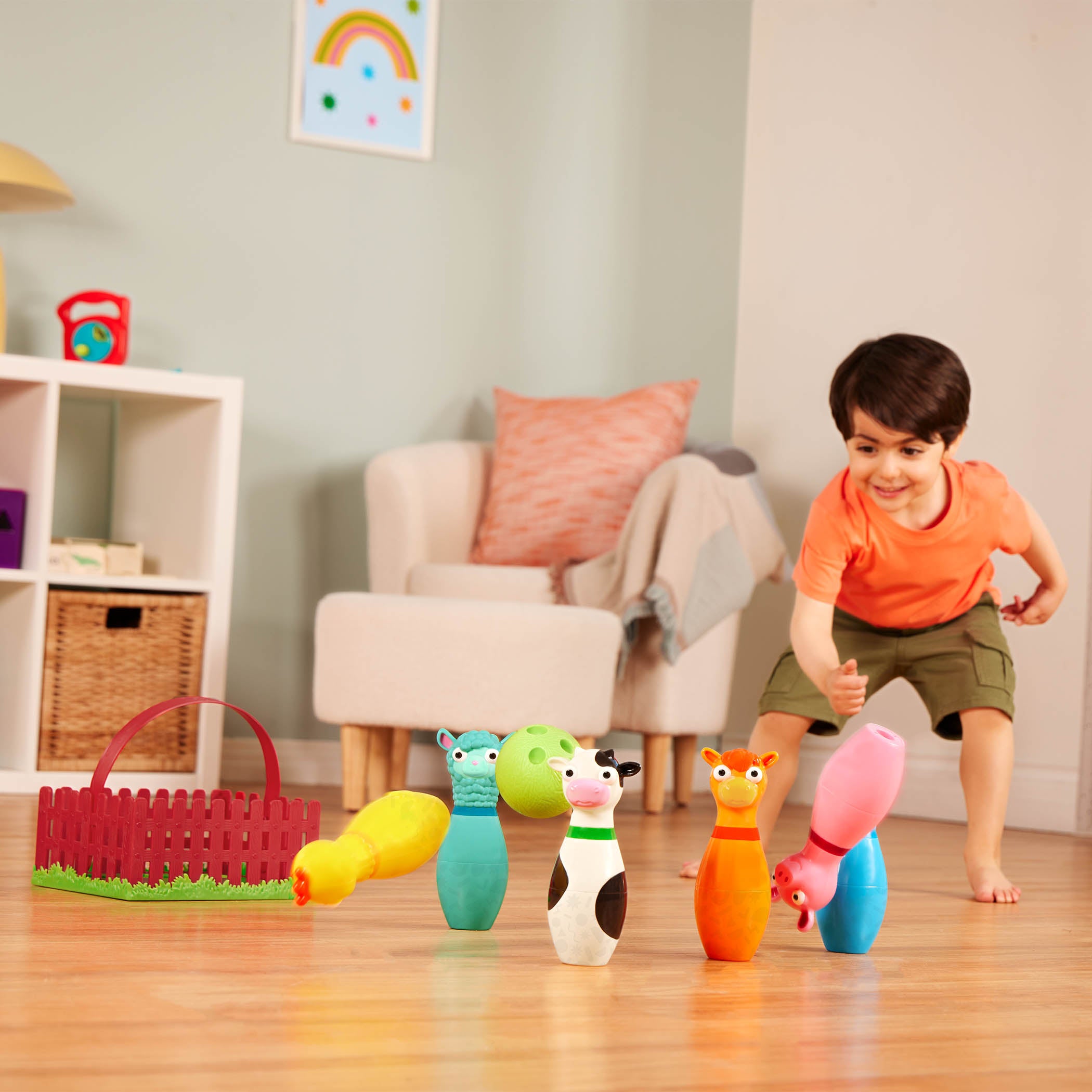 Barnyard Bowling Set with Carrier