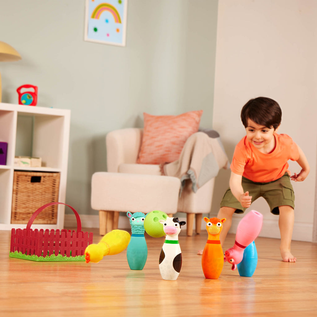 Barnyard Bowling Set with Carrier