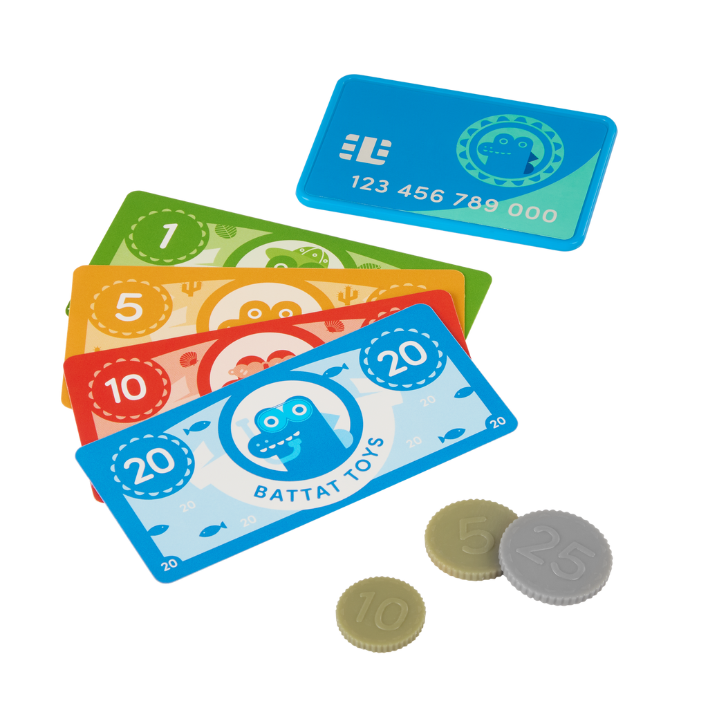 Toy cash register with accessories