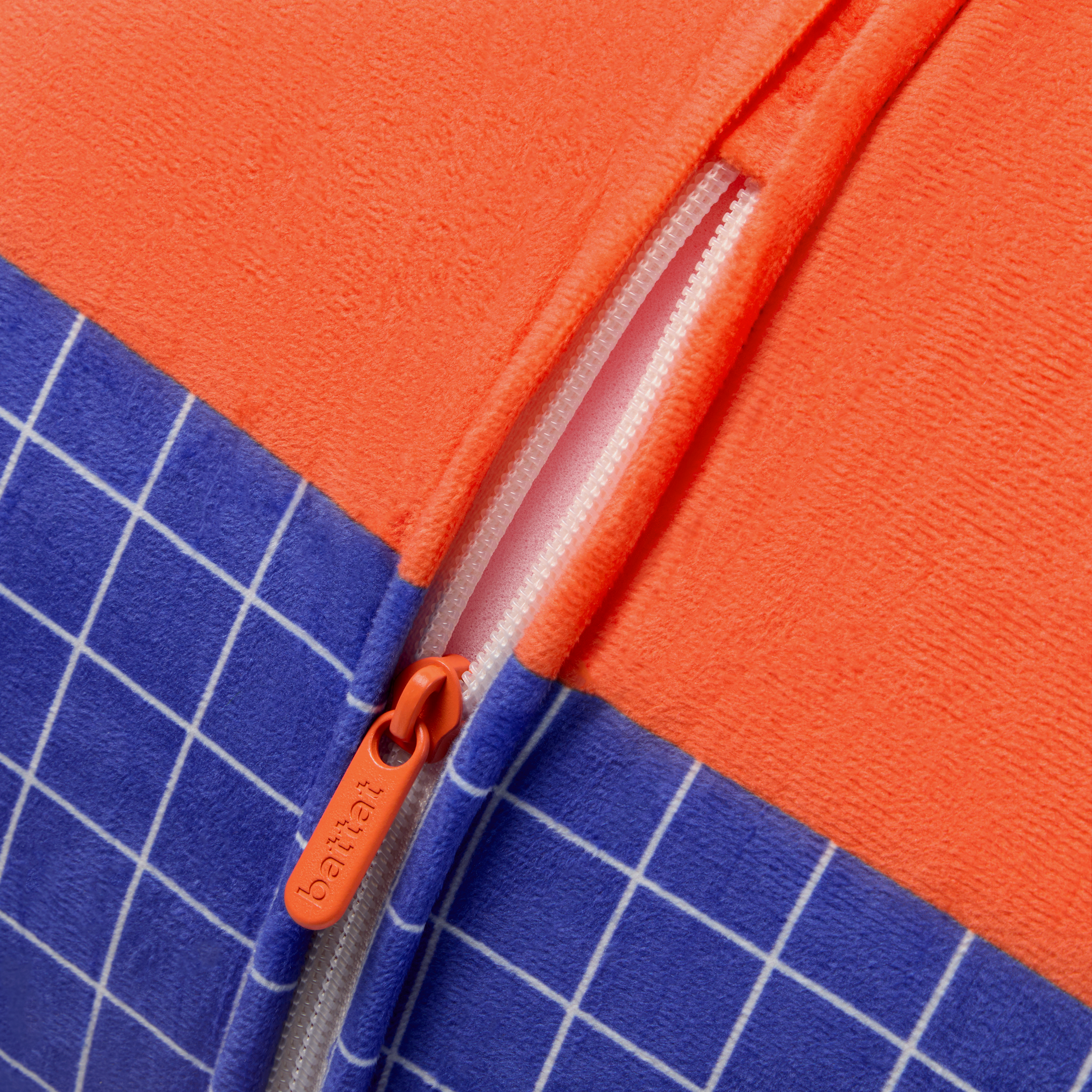 Foam rocking race car