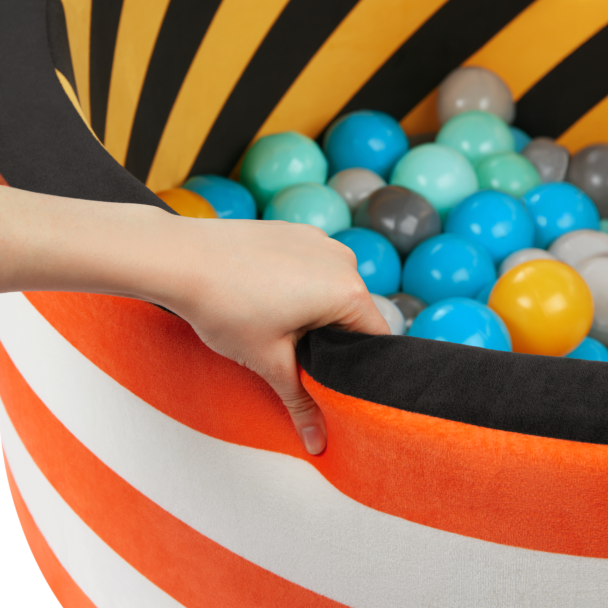 Hop In Ball Pit | Build City