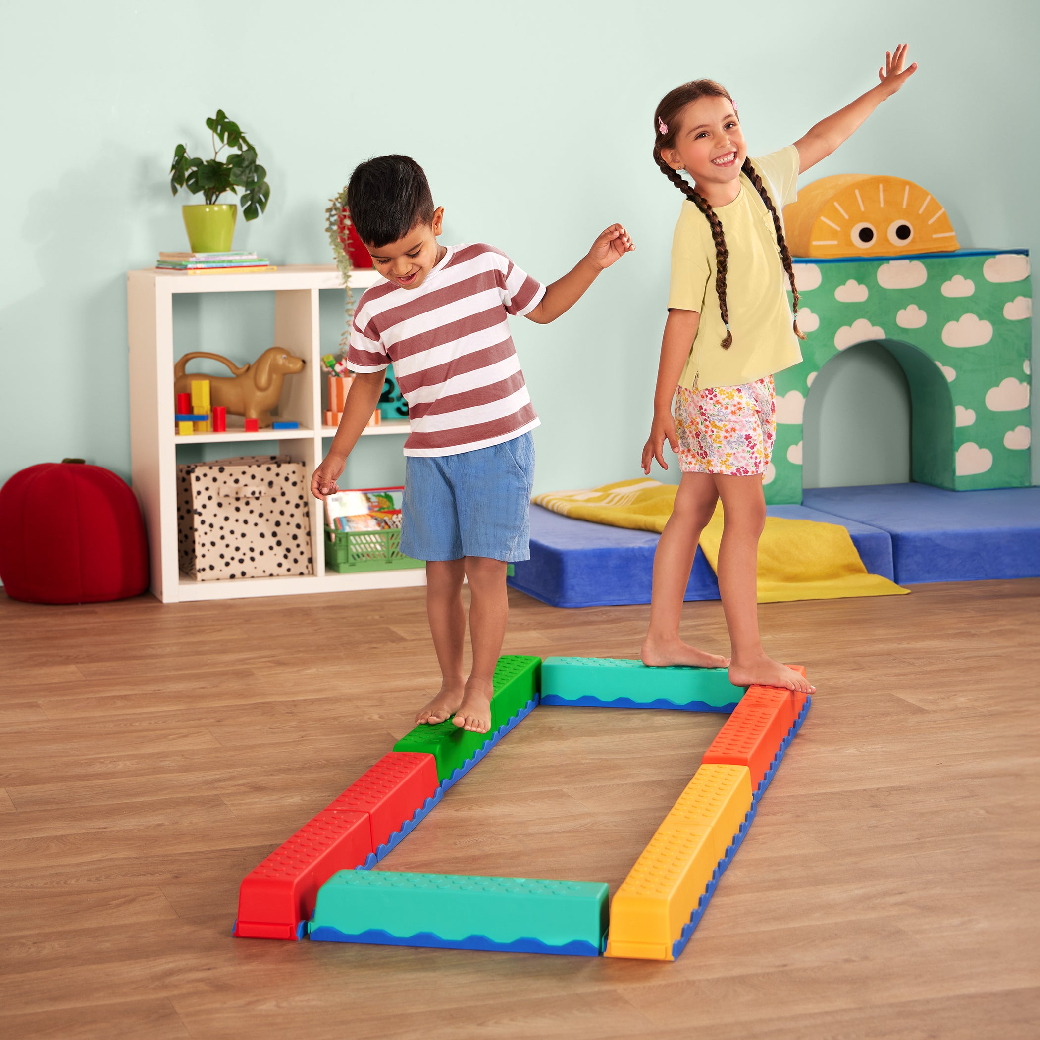 Balance beams set for kids