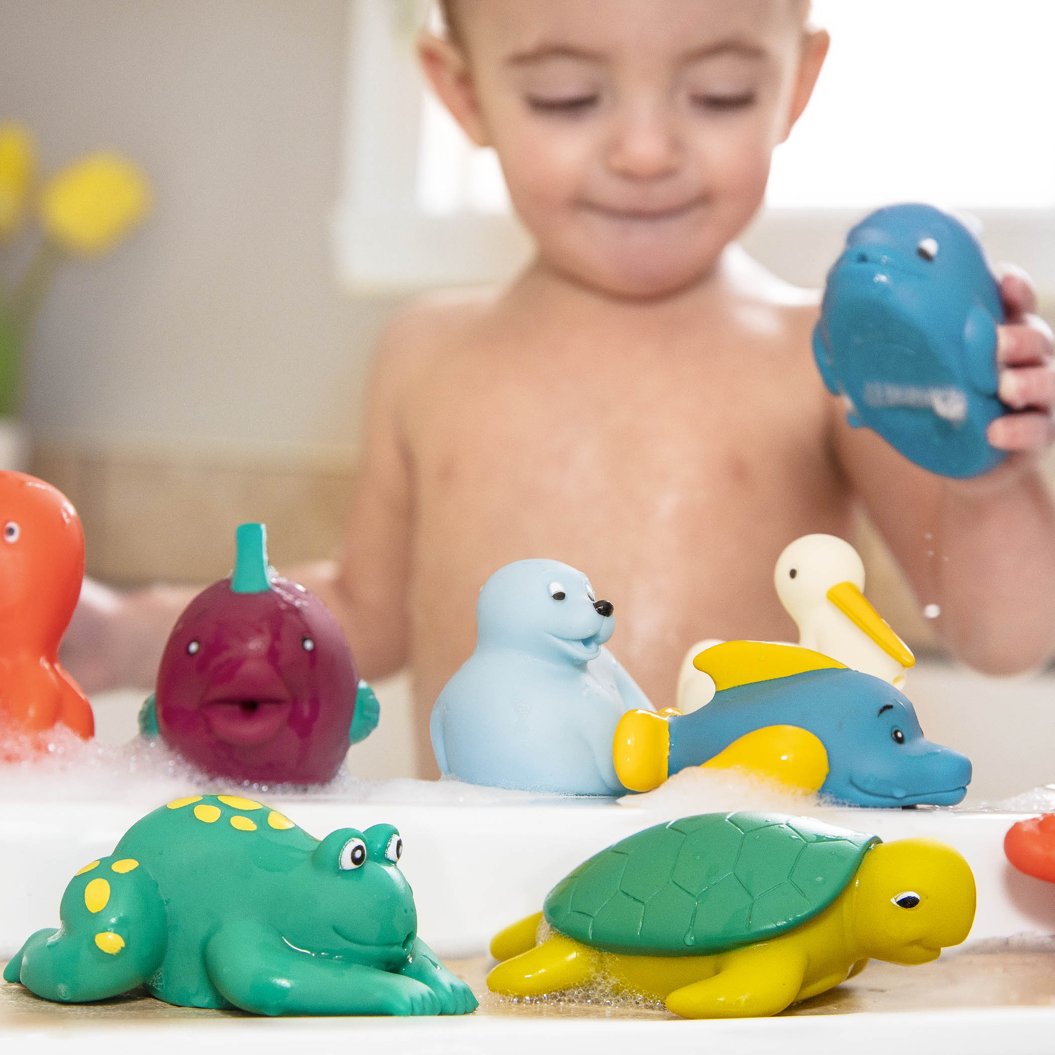 Water squirting bath toys for toddlers and kids.