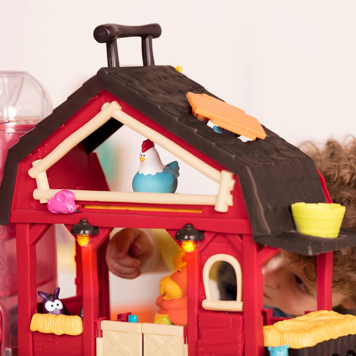 Interactive toy barn.
