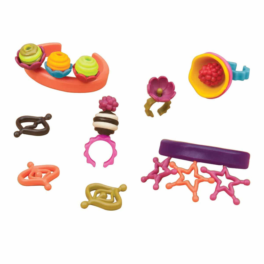 Toy jewelry kit