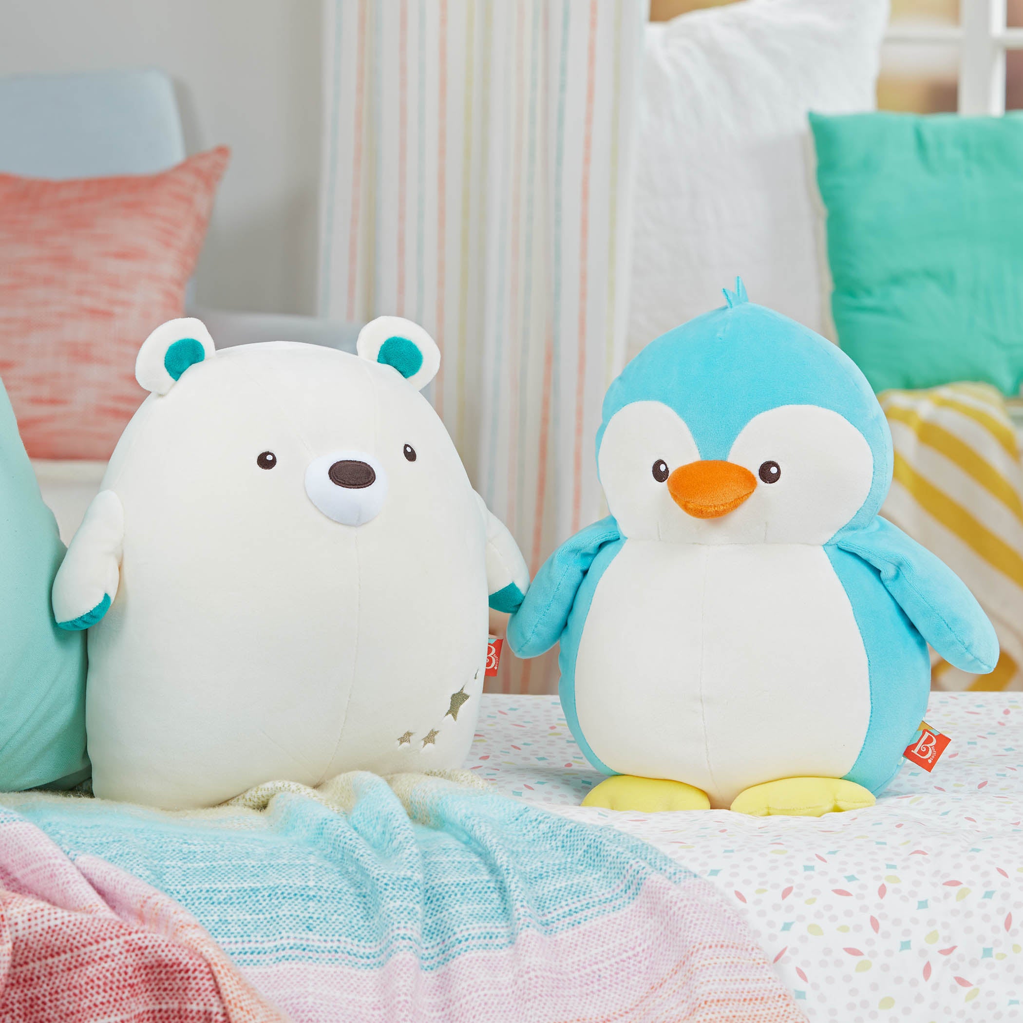 Huggable Squishies - Poppy Penguin