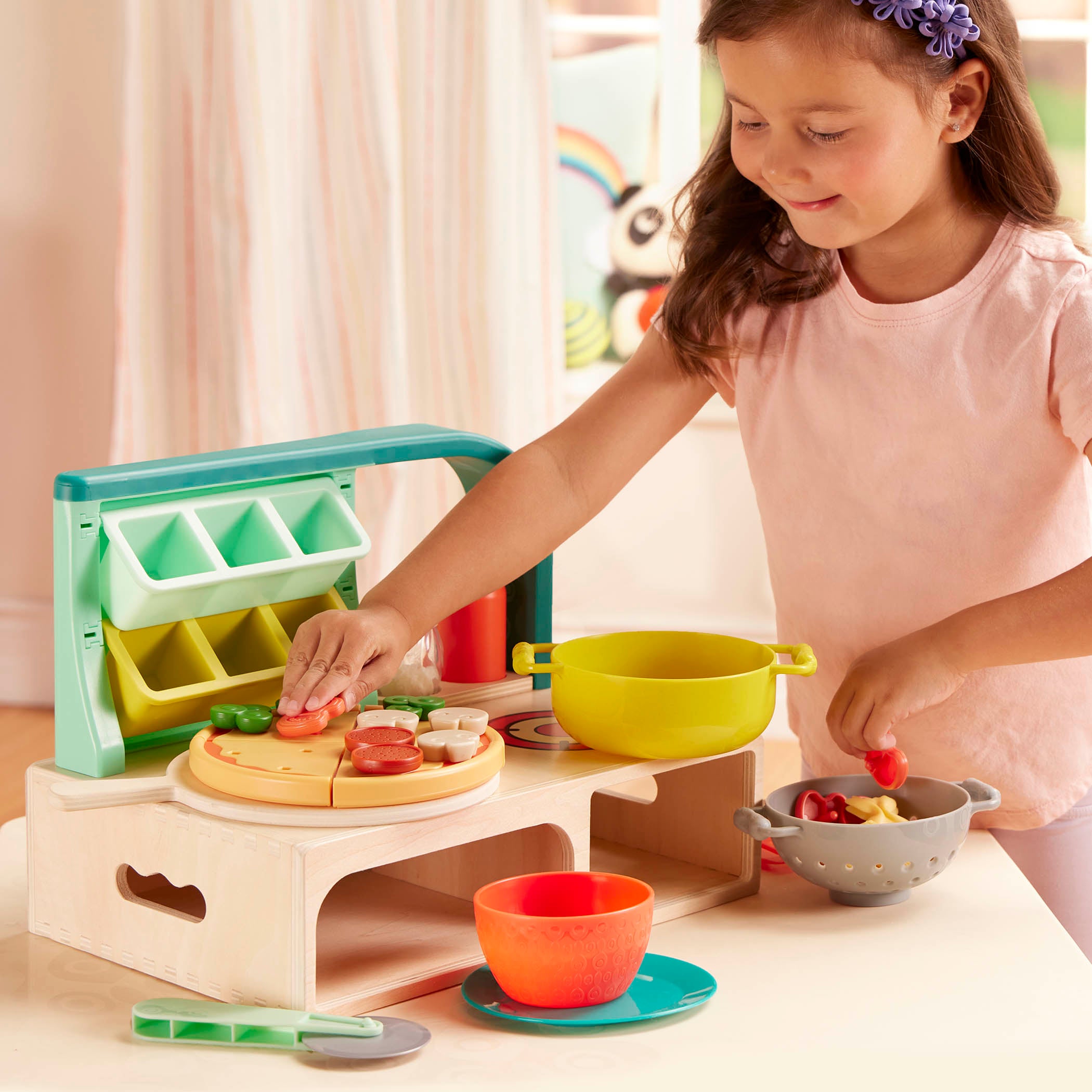 Pizza and pasta play set.