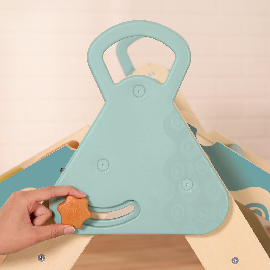 Wooden Montessori pikler triangle