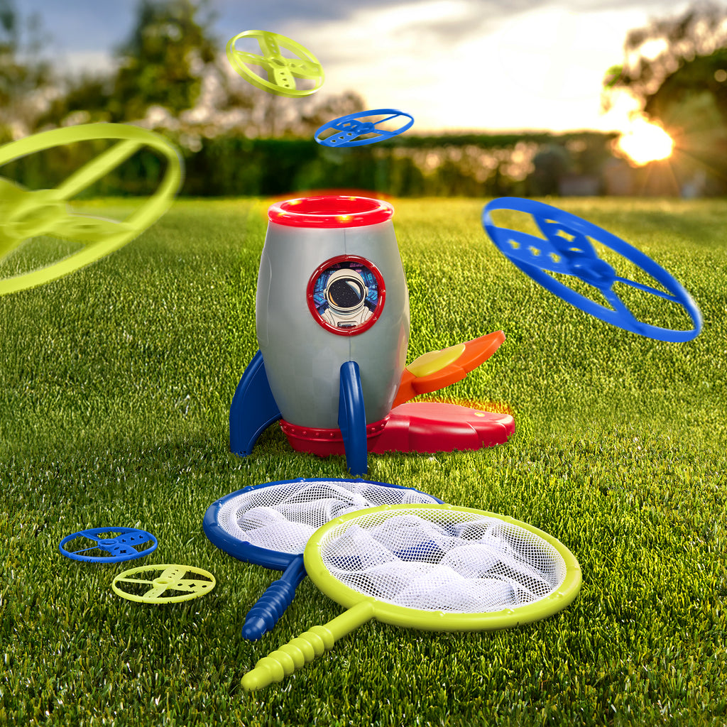Light-up disc launcher toy