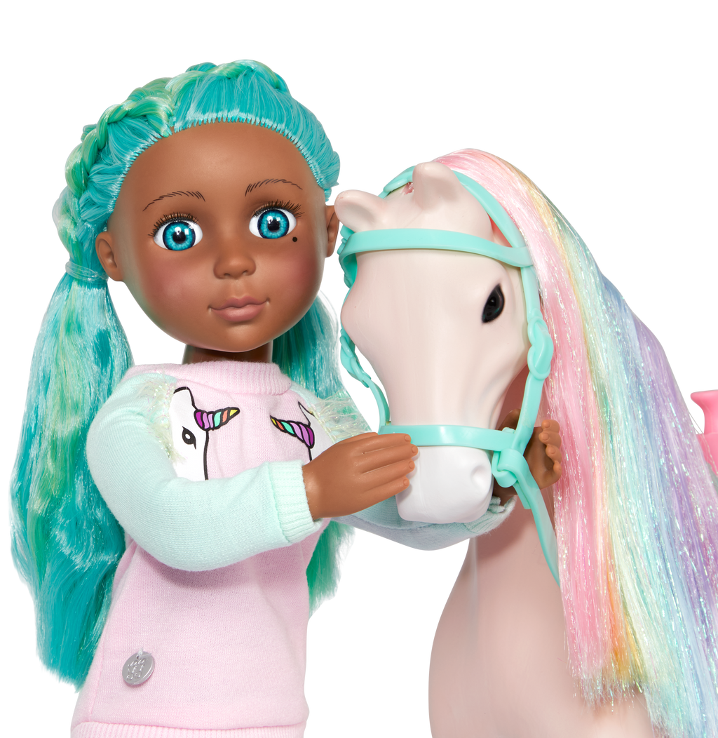 Glitter Girls Twinkle horse with rainbow mane