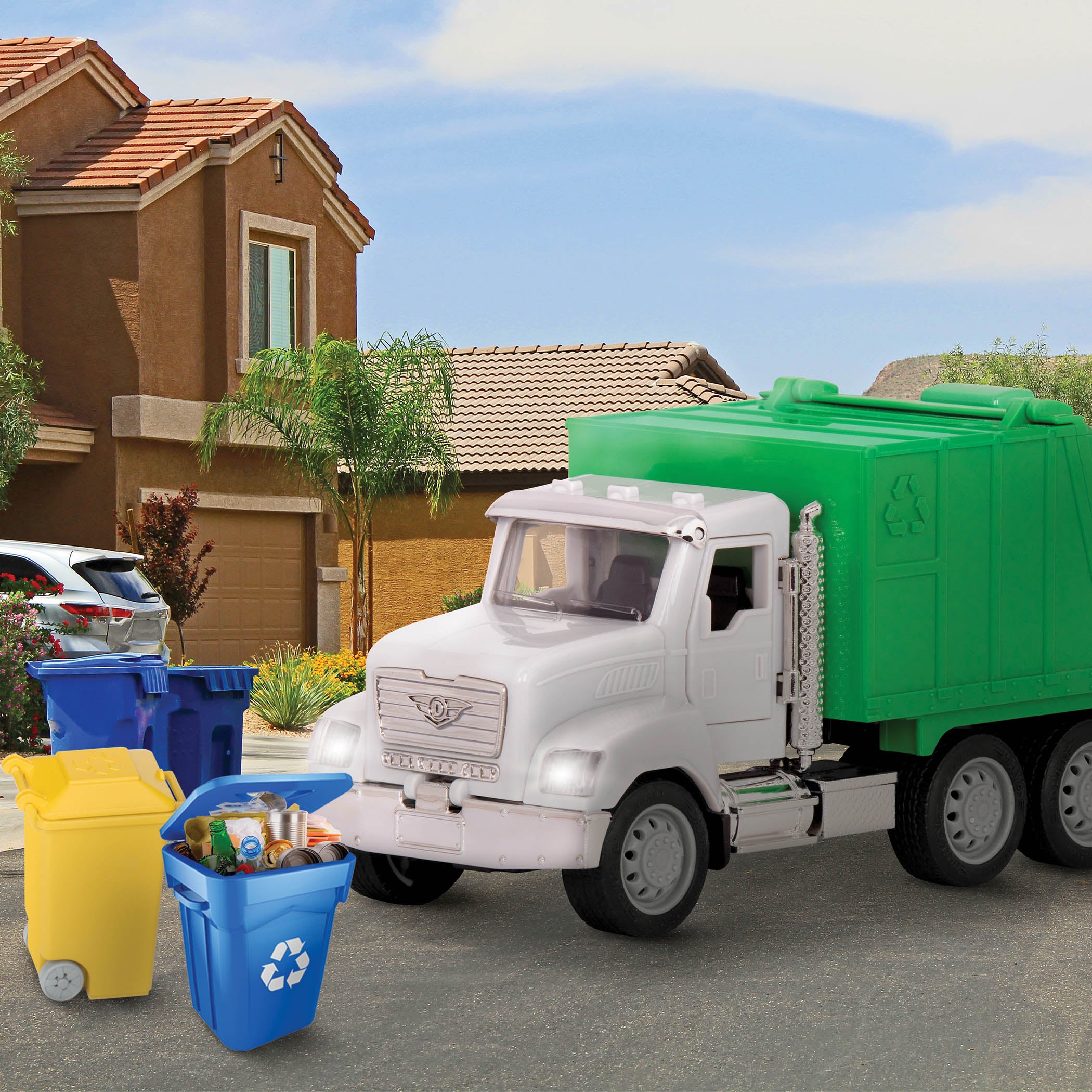 Small Green Recycling Truck
